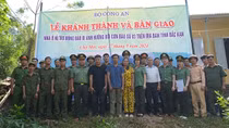 Bị lũ vùi lấp nhà, hộ nghèo ở Bắc Kạn được Bộ Công an dựng nhà mới