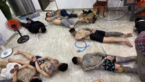 Bắt đối tượng truy nã đặc biệt nguy hiểm đang "phê" ma túy, thu giữ 2 khẩu súng