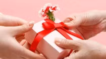 Quà tặng - có là cầu nối văn hóa?!