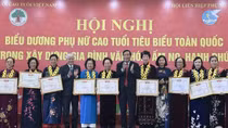 Biểu dương 291 phụ nữ cao tuổi tiêu biểu toàn quốc