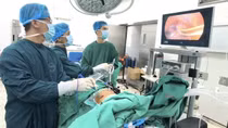 Bị thủng phổi vì mỗi ngày hút 1 bao thuốc lá