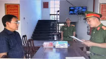 Bắt Giám đốc Ban Quản lý rừng phòng hộ Sông Cầu