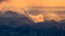 Đổ thêm dầu vào lửa, Hamas nã rocket vào thủ đô Israel