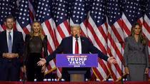 Ông Donald Trump trở lại Nhà Trắng