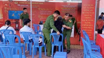 Hỗ trợ người dân Quảng Nam sống tại các tỉnh, thành phía Nam làm căn cước và VNeID mức 2
