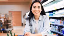 Học hỏi bí quyết chi tiêu tiết kiệm nhờ thẻ tín dụng của mẹ Việt