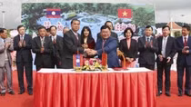 Khánh thành và bàn giao Công viên Hữu nghị Việt Nam-Lào tại tỉnh Huaphanh