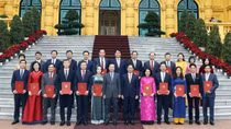 Đại sứ đặc mệnh toàn quyền là người đại diện cao nhất của đất nước