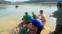 Rủ nhau chèo thuyền, 2 học sinh lớp 9 bị đuối nước