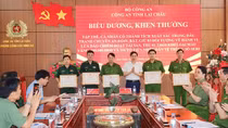 Mua thỏi vàng giả 5 triệu đồng rồi lên mạng gạ bán gần 1 tỷ