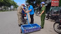 Tái diễn nạn rải đinh, Công an TP Hồ Chí Minh rà soát các tiệm vá xe