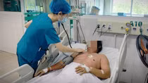 Người đàn ông nguy kịch vì mắc sởi