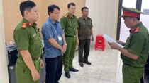 Bắt tạm giam trưởng dây chuyền Trung tâm Đăng kiểm nhận hối lộ