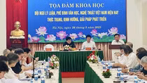 Văn học cũ, cần những cách đọc mới
