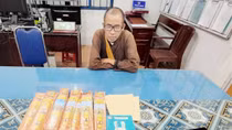 Giả sư đi bán nhang, kêu gọi từ thiện để trục lợi