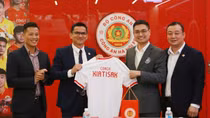 HLV Kiatisuk Senamuang: "Tôi muốn vô địch V.league cùng CLB Công an Hà Nội"