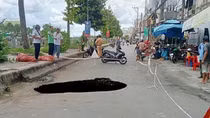 Xuất hiện “hố tử thần” ở gần chợ Sóc Trăng