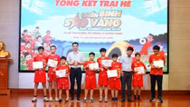 Khơi dậy tình yêu thương từ trại hè “Chiến binh sao vàng”