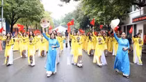 Hà Nội xây dựng lối sống “mỗi người vì mọi người, mọi người vì mỗi người”
