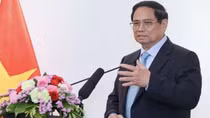 Thủ tướng Phạm Minh Chính làm việc với các cơ quan đại diện Việt Nam tại Lào