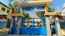 Giáo viên chủ nhiệm cho 6 học sinh cầm roi đánh bạn trước lớp