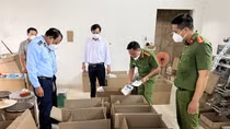 Thuê nhà để sản xuất, đóng gói hàng chục loại thuốc trừ sâu giả
