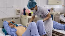 Hy hữu: Xương cá chui vào gan gây nhiễm trùng máu nguy hiểm