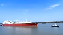 Xây dựng và hoàn thiện các cơ chế chính sách liên quan đến nhập khẩu và kinh doanh LNG