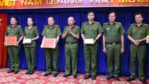 Khen thưởng các đơn vị khám phá nhanh vụ trộm 10,3kg bạc