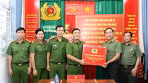 Thứ trưởng Trần Quốc Tỏ thăm, làm việc với Công an xã, phường tại TP Cần Thơ