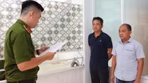 Cán bộ ngân hàng cùng em trai chiếm đoạt 2 căn nhà trị giá hơn 50 tỷ đồng