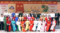 Thắp sáng và chắp cánh ước mơ cho học trò vượt khó học giỏi