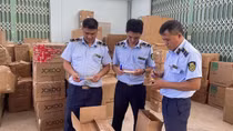 Tạm giữ trên 20 tấn mỹ phẩm, đồ điện gia dụng không có hóa đơn, chứng từ