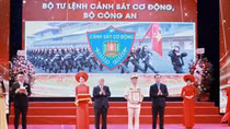 Bộ Tư lệnh Cảnh sát cơ động được vinh danh tại "Vinh quang Việt Nam" năm 2024