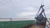 Sóc Trăng khai thác thêm mỏ cát phục vụ cao tốc