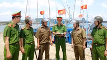 Bảo vệ bình yên nơi cửa biển Tiên Châu