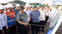 Thủ tướng Phạm Minh Chính đôn đốc thi công đường dây tải điện 500 kV mạch 3