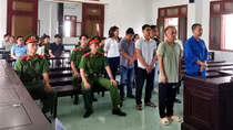 Vụ nhận hối lộ trong đăng kiểm ở Phú Yên: Các bị cáo "chia nhau" 79 năm tù