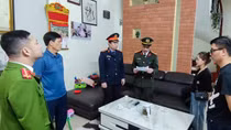 Khởi tố nữ giám đốc mua bán "khống" hóa đơn trị giá 730 tỷ đồng