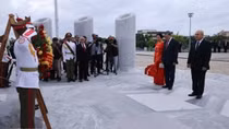 Tổng Bí thư, Chủ tịch nước Tô Lâm đặt vòng hoa tại Đài tưởng niệm Jose Marti
