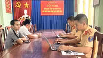 Xử lý nghiêm tài xế xe ô tô coi thường tính mạng người khác