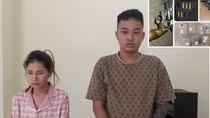 Đã mua bán ma túy, còn tàng trữ súng đạn