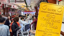 Đã đến lúc dứt khoát bỏ độc quyền vàng miếng