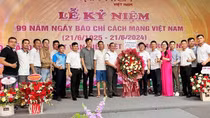 Sôi nổi giải quần vợt trên miền quê văn hóa