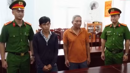 Khởi tố thêm hai đối tượng “cát tặc” trên sông Cái ở Khánh Hòa