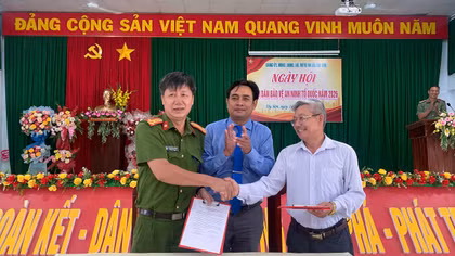 Một xã ở Đắk Lắk ra mắt hai mô hình an ninh, mở rộng mô hình an sinh 