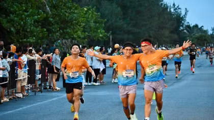 Tìm kiếm nhân chứng, đồ vật các vụ rạch túi vận động viên marathon