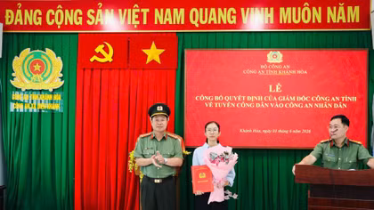 Tạm tuyển vợ Thiếu tá Nguyễn Xuân Hải vào ngành Công an