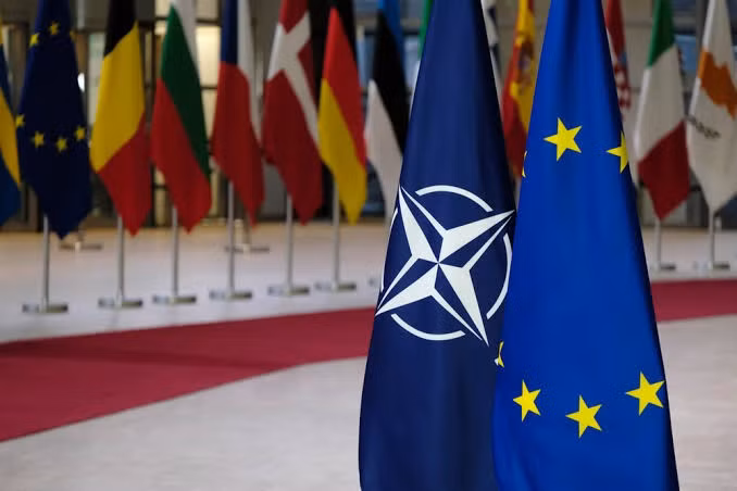 eu-va-nato-la-hai-thuc-the-khac-biet-nhung-dang-bi-dong-hoa-trong-chien-luoc-chung-cua-my.jpg