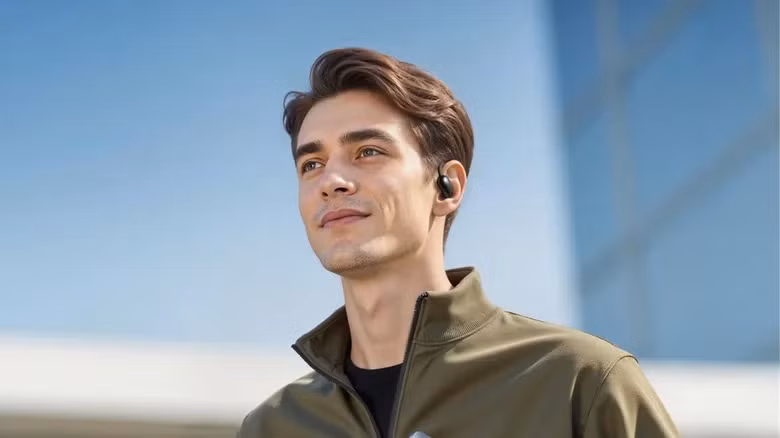 Hiểu ngôn ngữ với tai nghe dịch thuật